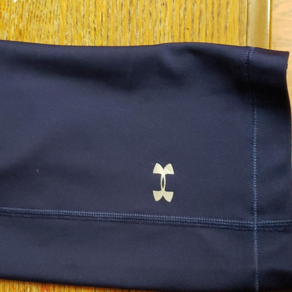 Under Armour Compression Workout Capris, Size Xl - image 2
